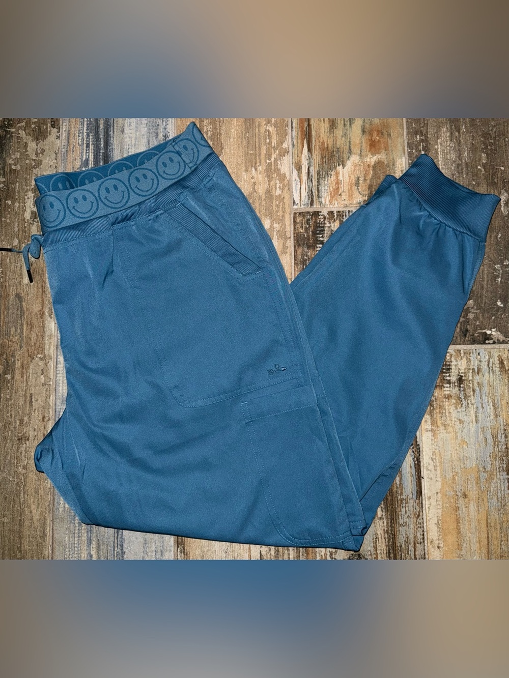 #0042 Women’s Ava Therese Smile Face Jogger Scrub Pants- Blue Shadow XL